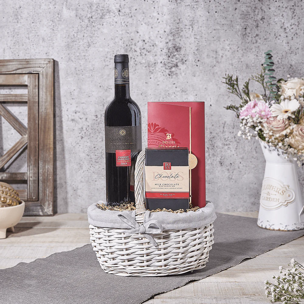 The Kosher Wine & Chocolates Gift Set